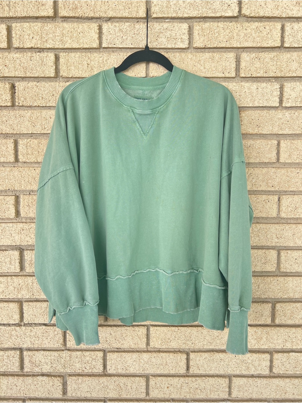 American Eagle Women's Lived-In Oversized Washed Sage Green Crewneck Sweatshirt